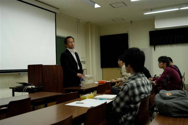 3 柳井 利明代表取締役